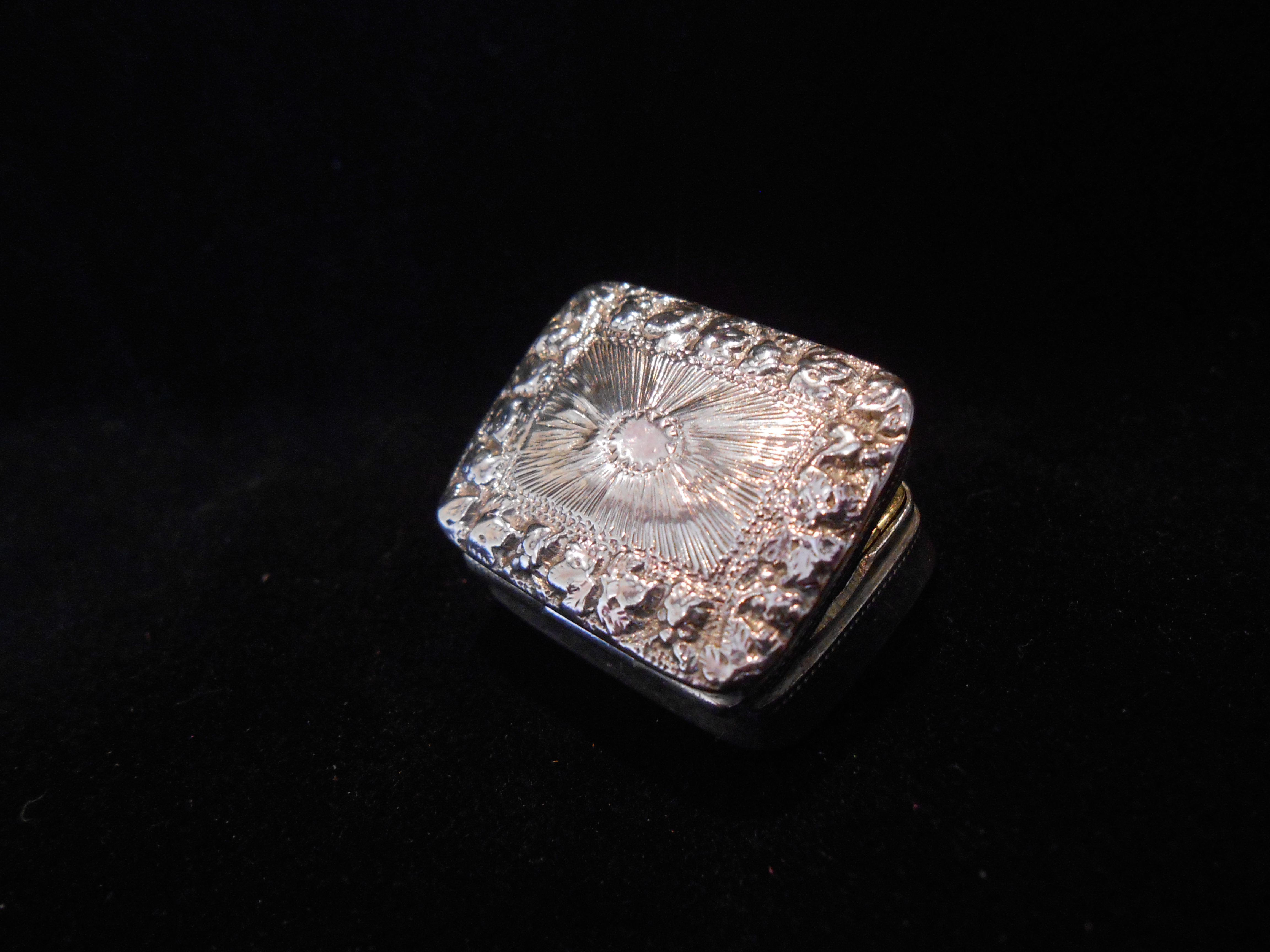 Antique Silver Vinaigrette Joseph Willmore 1830 (1 of 1)