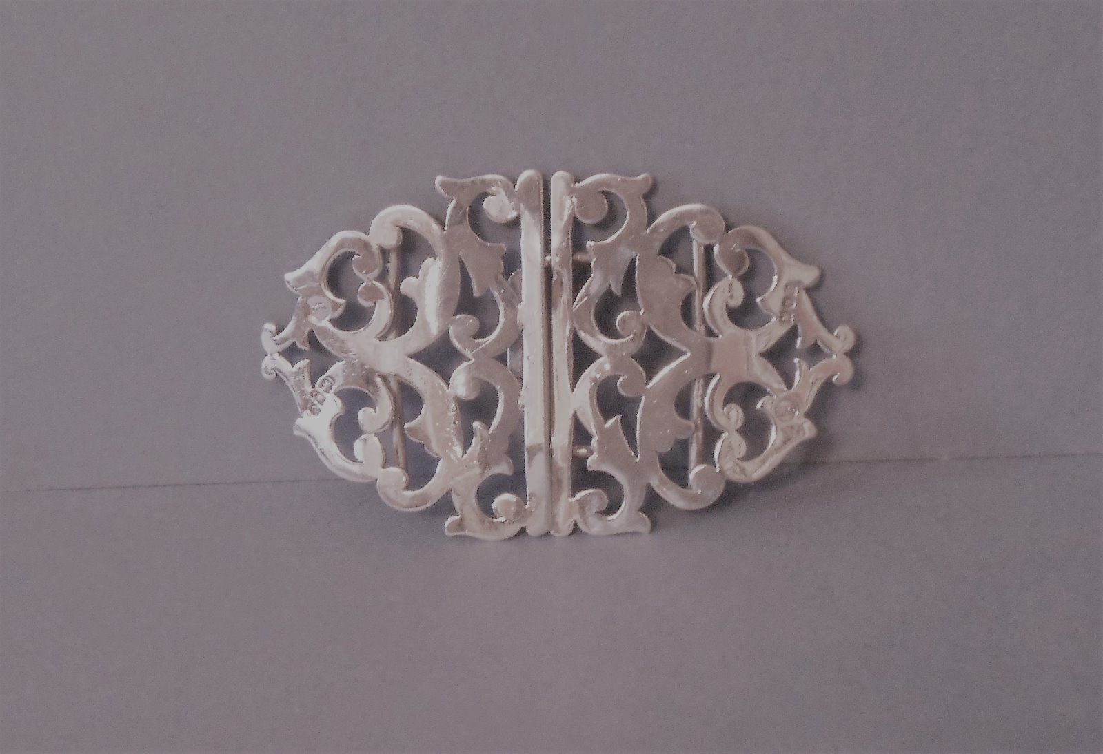 Antique Solid Sterling Silver Nurse's Buckle 1900 (1 of 1)