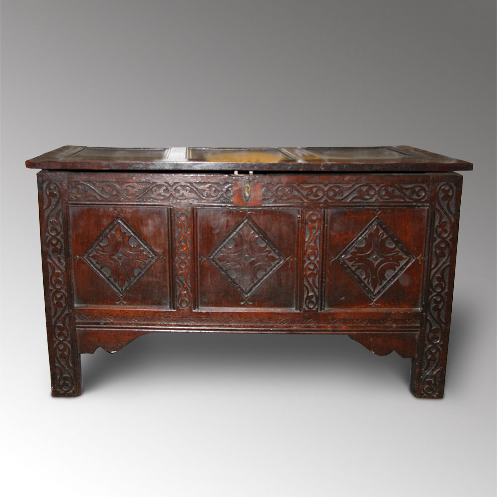 17th Century Oak Coffer c.1680 (1 of 1)