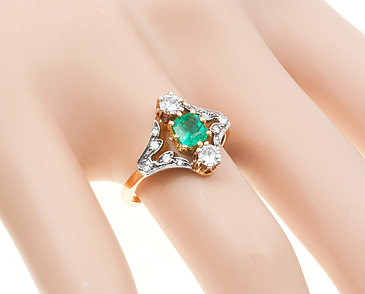 Emerald & Diamond Ring (c.1910) (1 of 1)