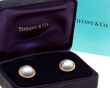 Pearl Earrings by Tiffany & Co (1 of 1)