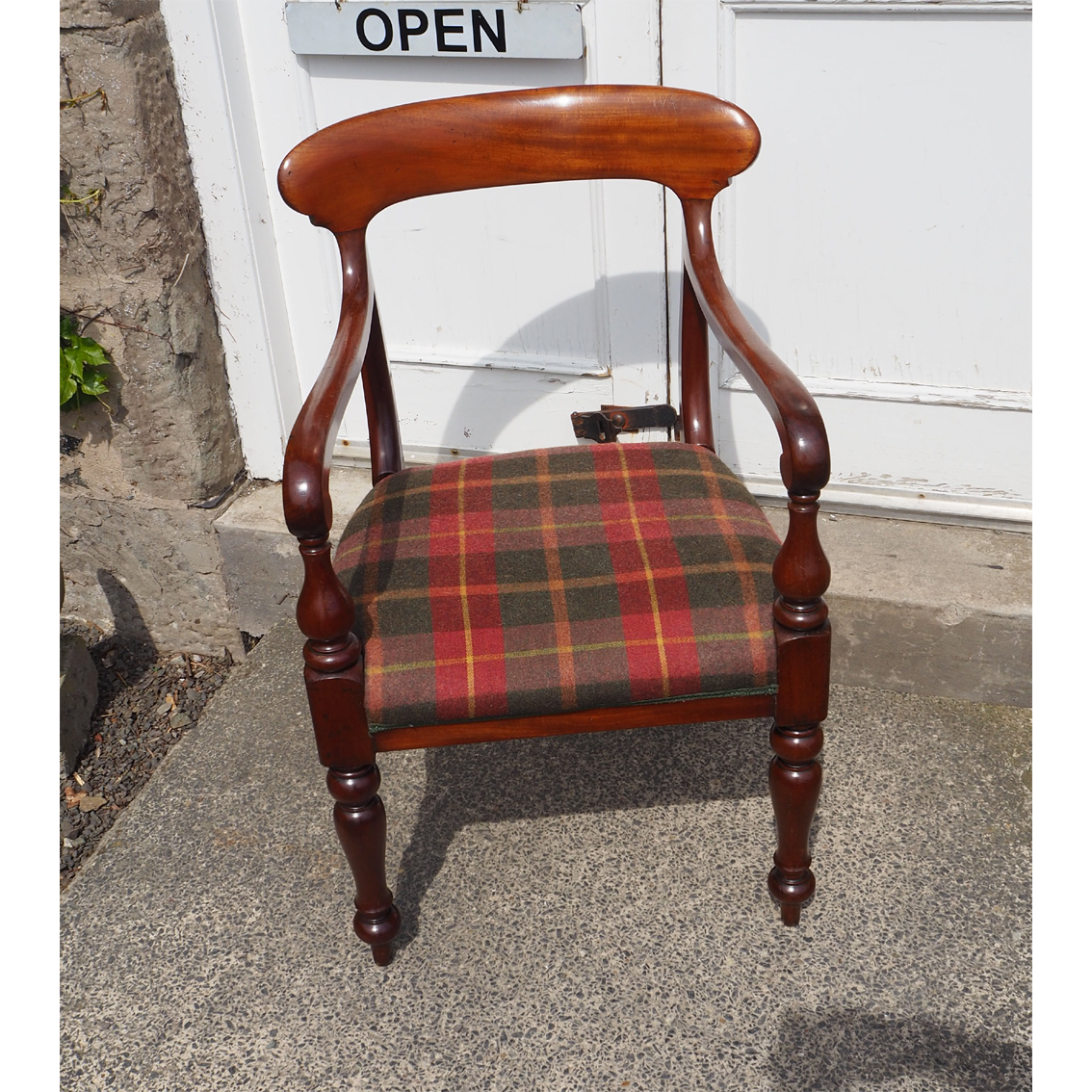 Victorian Scottish Mahogany Desk Chair (1 of 1) Victorian Scottish Mahogany Desk Chair (1 of 1)