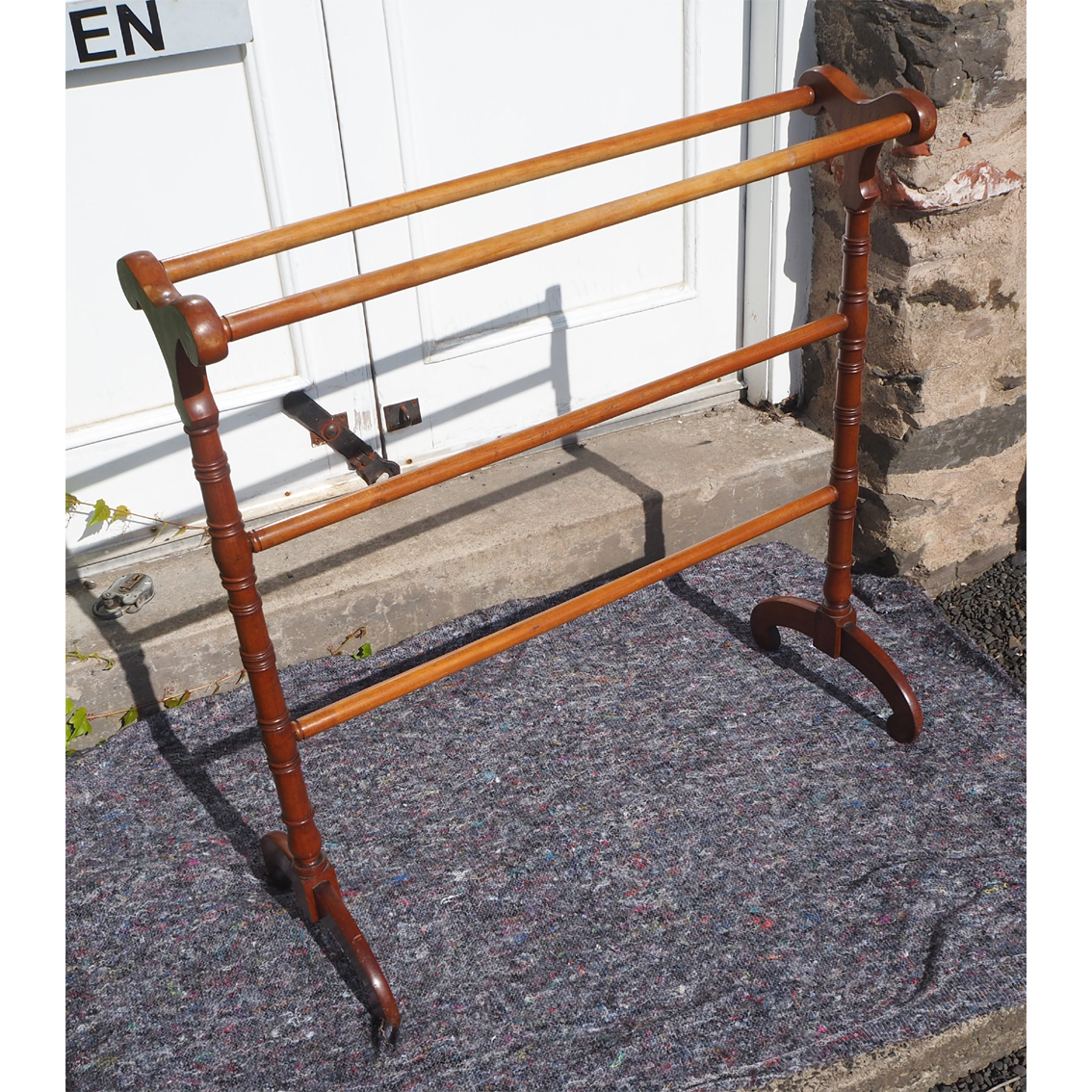 Antique Scottish Satin Birch Towel Rail c.1870 (1 of 1) Antique Scottish Satin Birch Towel Rail c.1870 (1 of 1)