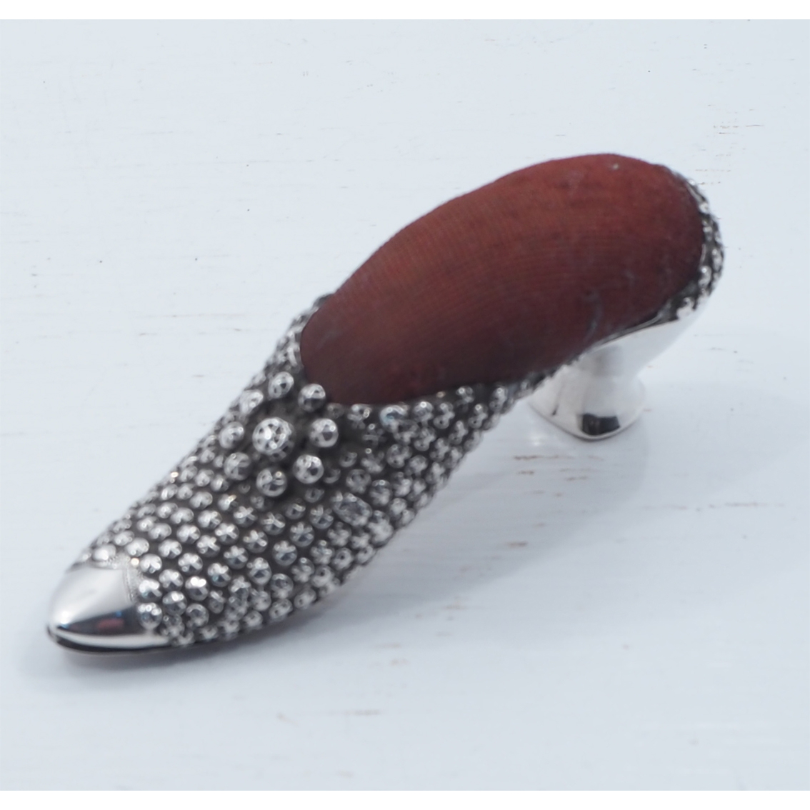 Superb Victorian Silver Shoe Pin Cushion (1 of 5) Superb Victorian Silver Shoe Pin Cushion (1 of 5)