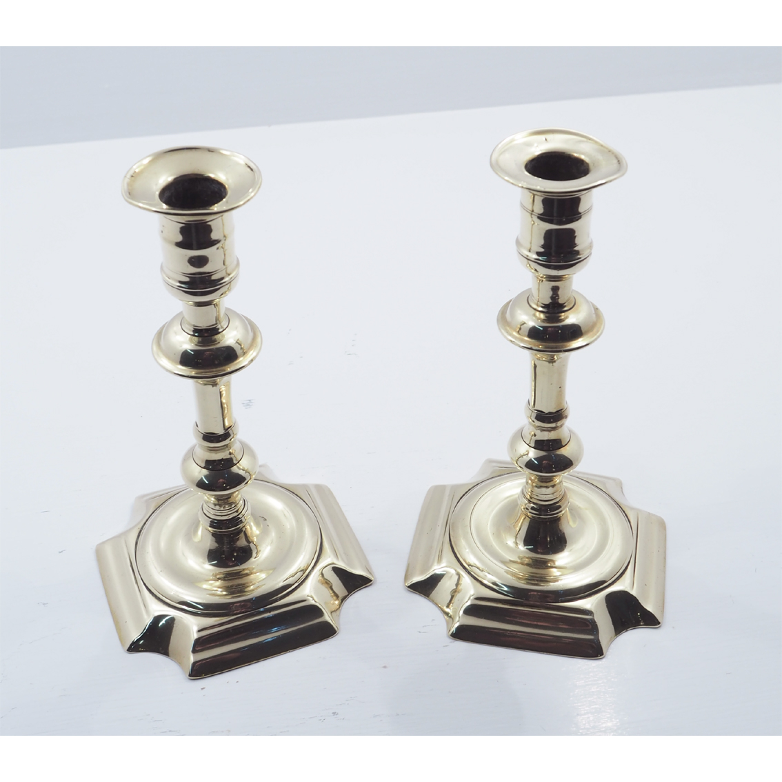 Pair of Queen Anne Brass Candlesticks (1 of 5) Pair of Queen Anne Brass Candlesticks (1 of 5)