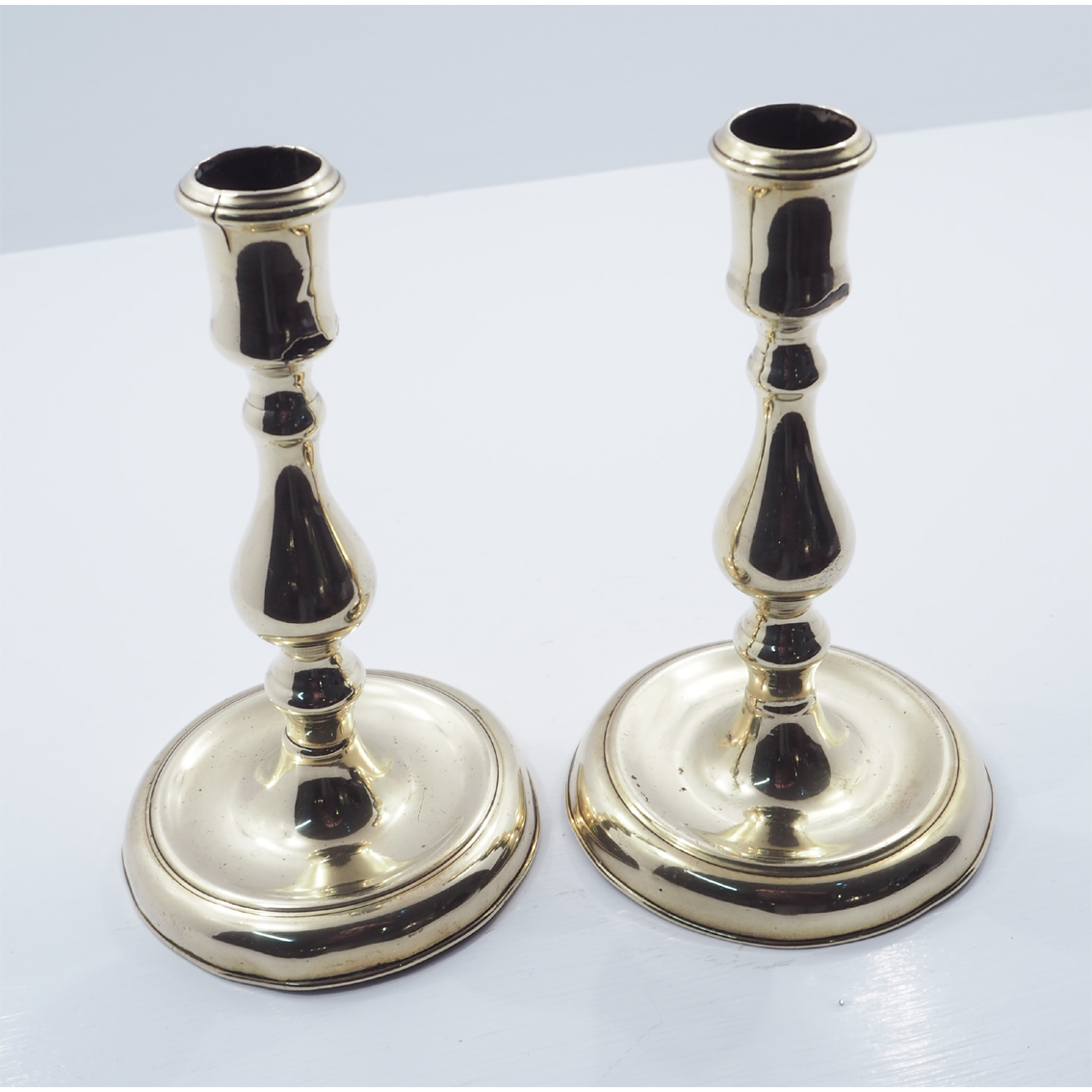 Pair of Early 18th Century Brass Candlesticks (1 of 5) Pair of Early 18th Century Brass Candlesticks (1 of 5)