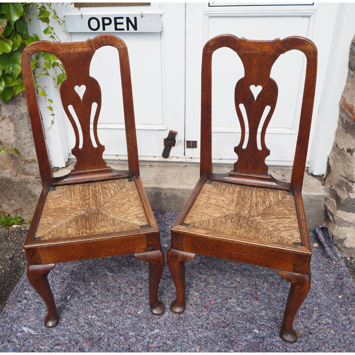 Pair of Early Georgian Oak Cab Leg Chairs (1 of 7) Pair of Early Georgian Oak Cab Leg Chairs (1 of 7)
