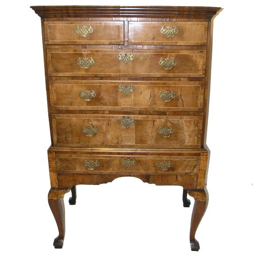 Fine George II Walnut & Elm Chest on Stand c.1750 (1 of 1) Fine George II Walnut & Elm Chest on Stand c.1750 (1 of 1)