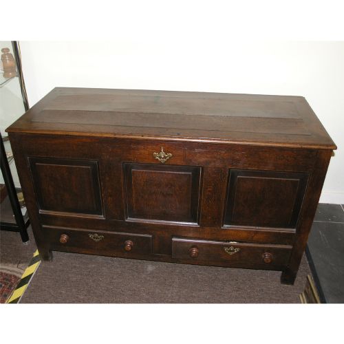 Mid 18th Century Oak 2 Drawer Mule Chest c.1753 (1 of 1) Mid 18th Century Oak 2 Drawer Mule Chest c.1753 (1 of 1)