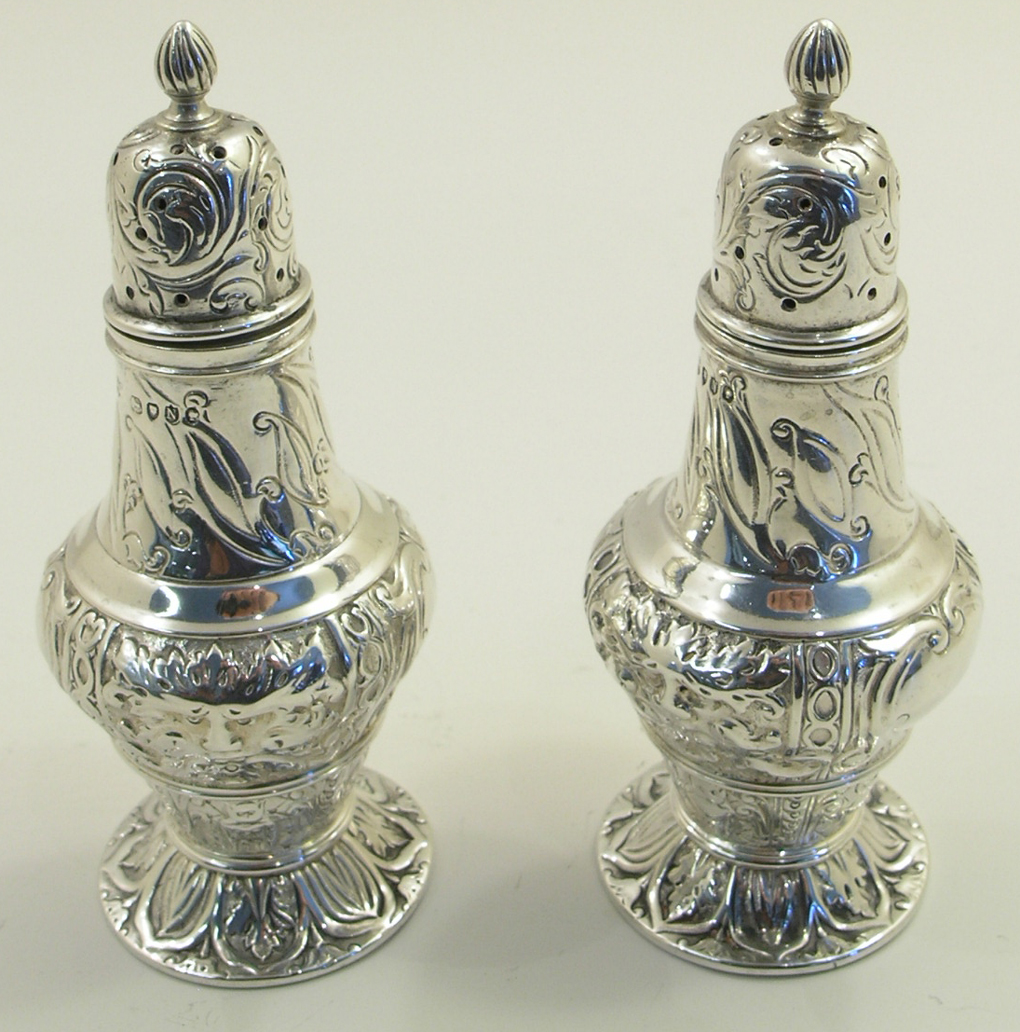 Ornate Pair of Victorian Silver Pepperettes c.1888 (1 of 1)