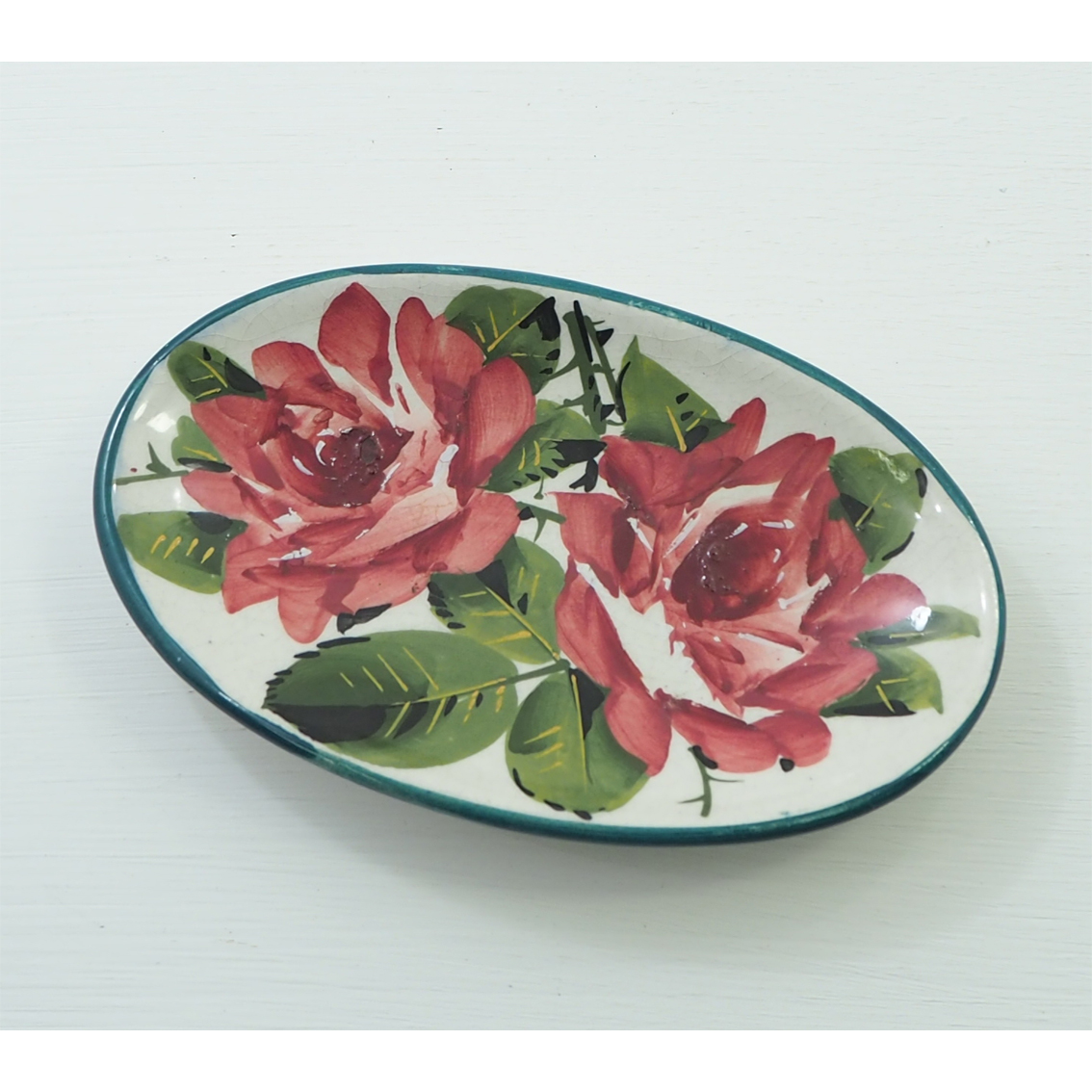 Scottish Wemyss Roses Oval Pin Dish c.1915 (1 of 1) Scottish Wemyss Roses Oval Pin Dish c.1915 (1 of 1)