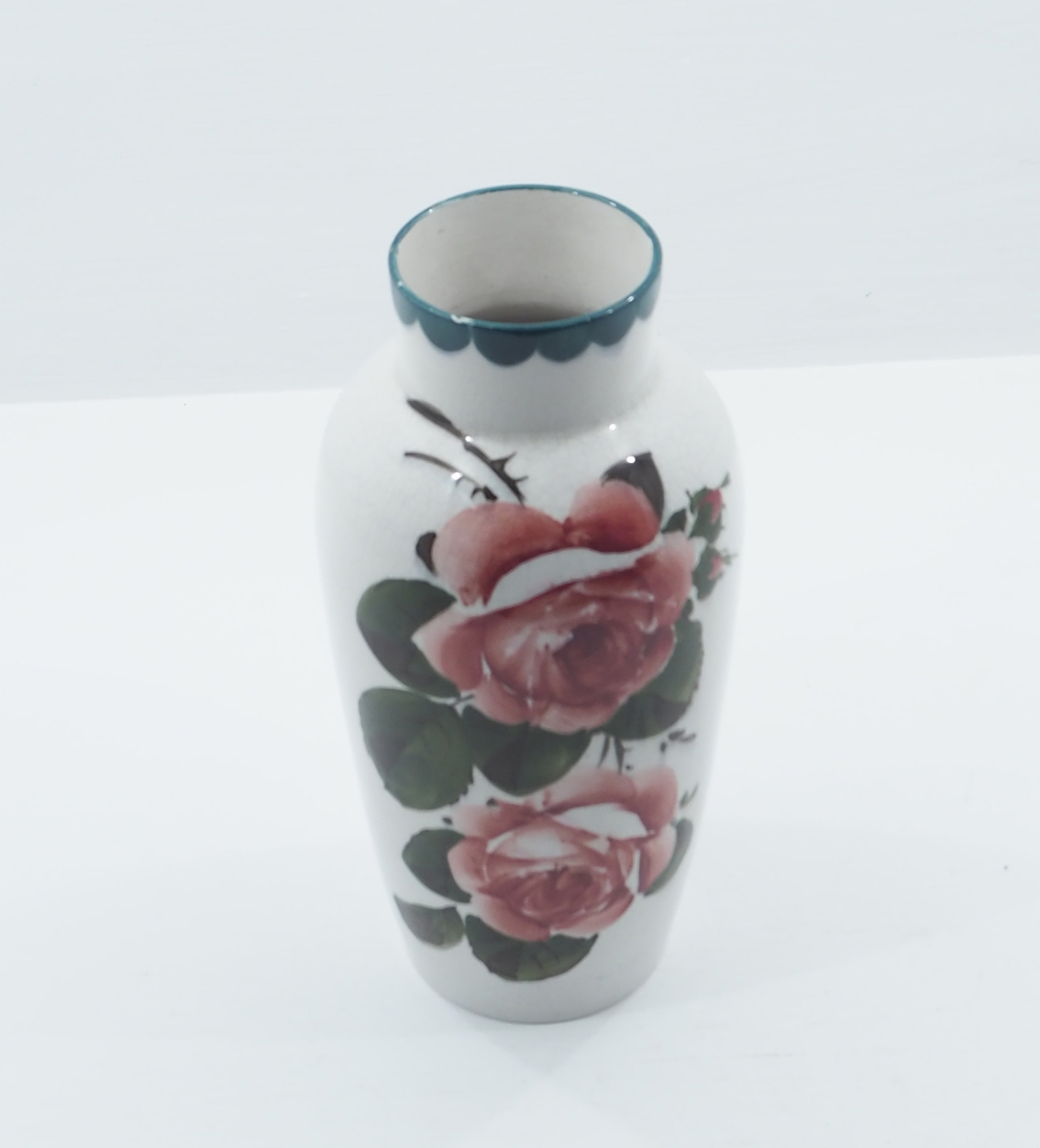 Scottish Wemyss Cabbage Roses Japan Vase c.1900 (1 of 1) Scottish Wemyss Cabbage Roses Japan Vase c.1900 (1 of 1)