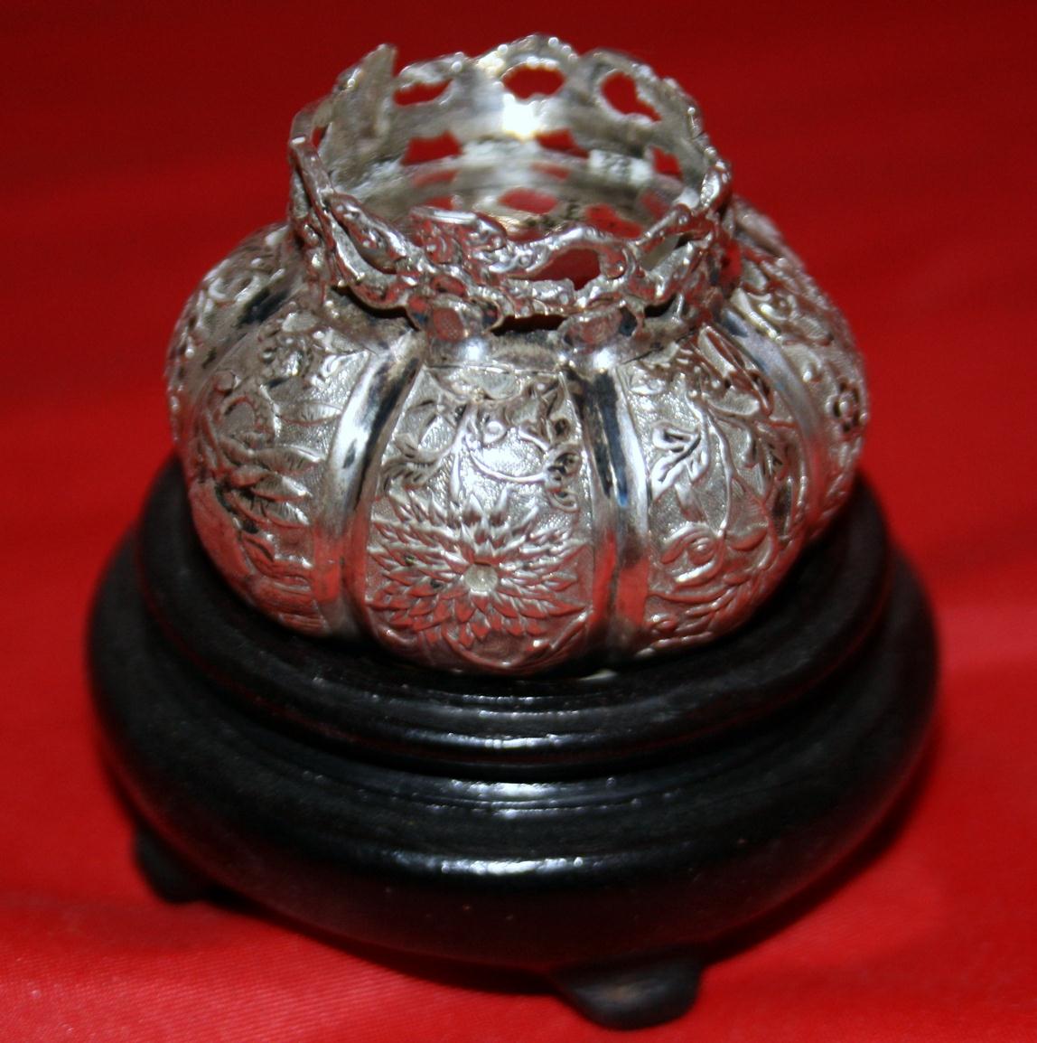 Chinese, Cumshing, Canton Silver Salt c.1800 (1 of 1)