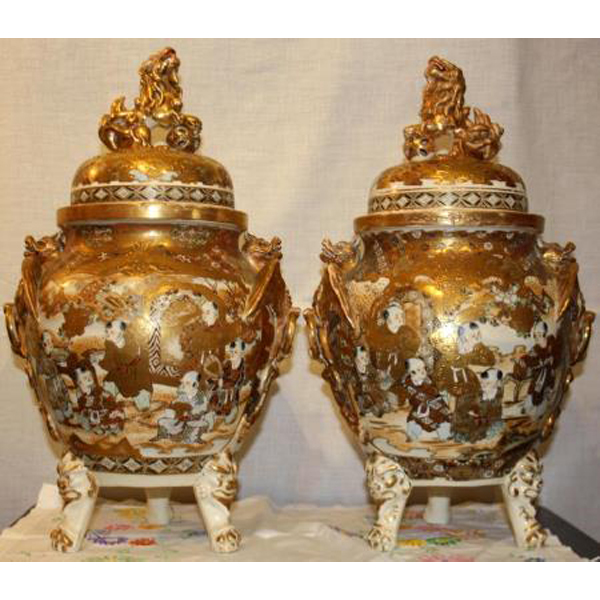 Large Pair of Satsuma Lidded Vases (1 of 1)