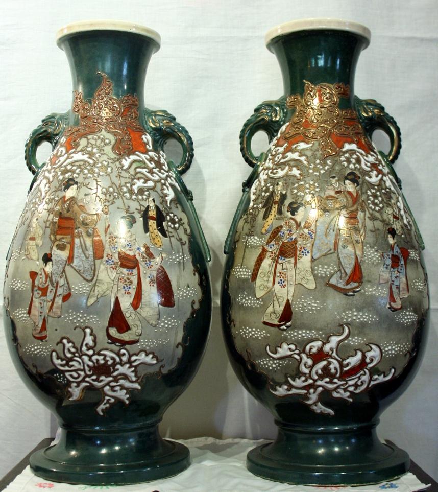 Pair of Large 20th Century Satsuma Vases c.1910 (1 of 1)