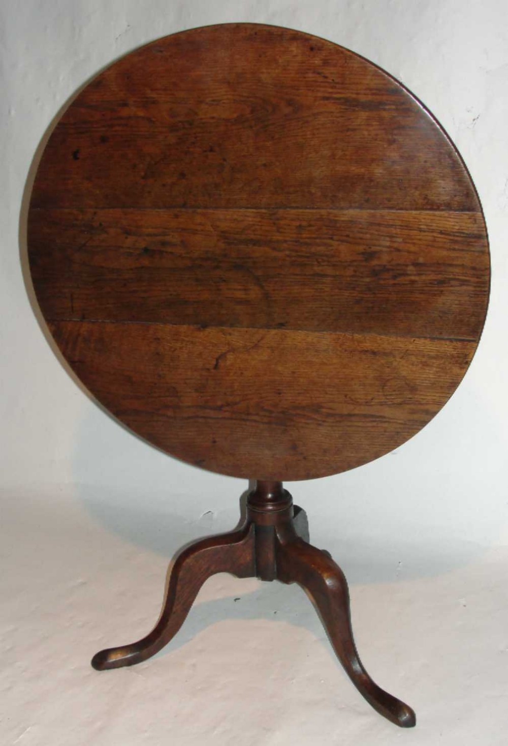 Georgian Country Oak Tripod Table (c.1770) (1 of 1)