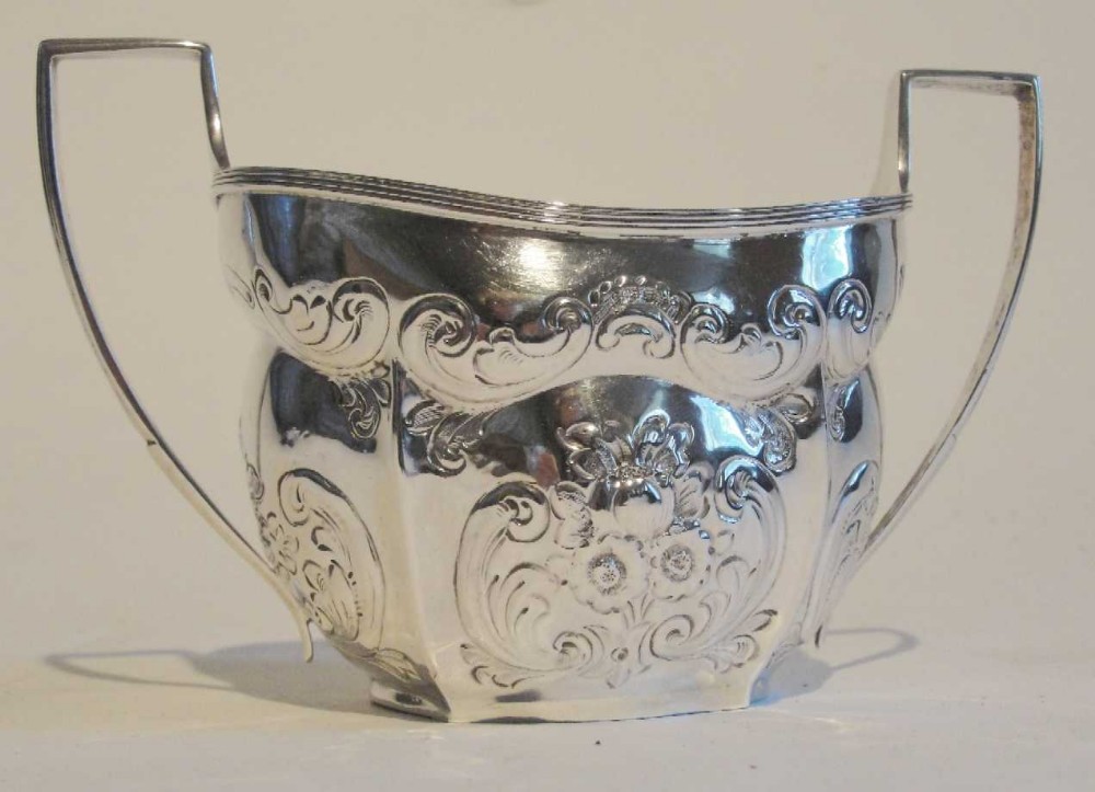 Edwardian Chester Silver Sugar Bowl 1902 (1 of 1)