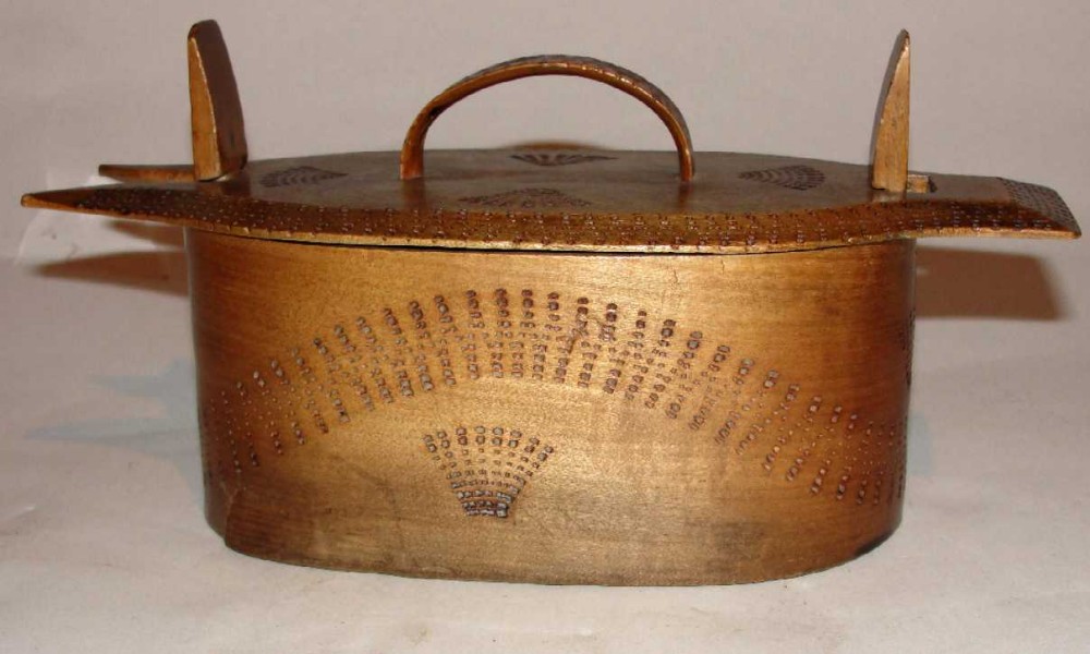 Victorian Norwegian Bentwood Box (c.1850) (1 of 1)