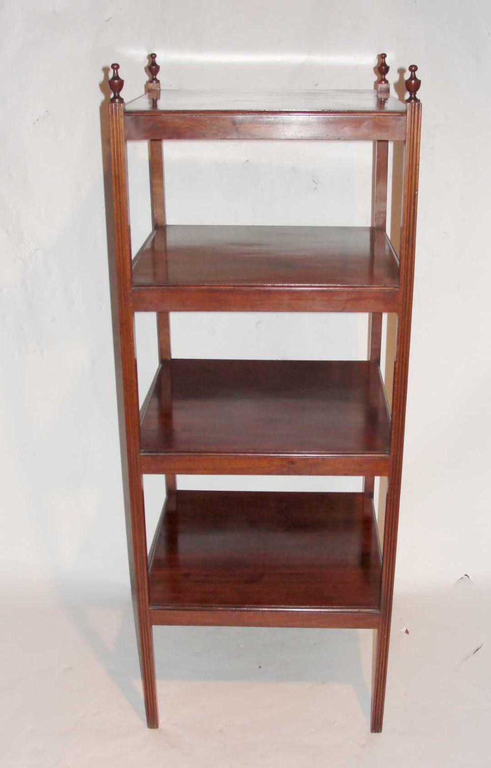 Georgian Mahogany Whatnot c.1780 (1 of 1)
