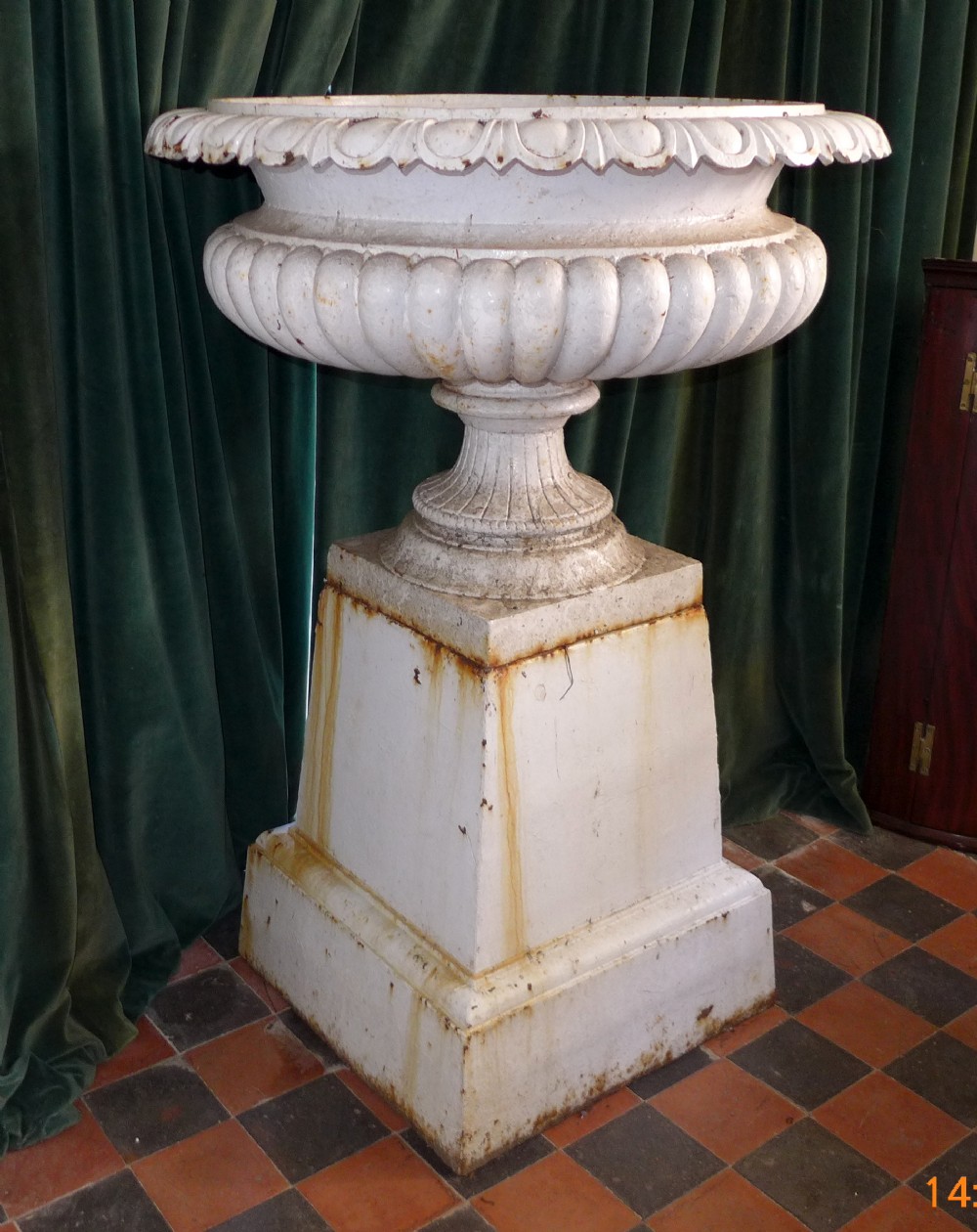 undefined - main image