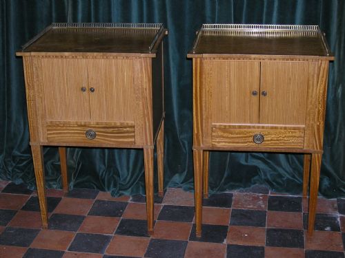 Pair of Satinwood Bedside Cabinets c.1920 (1 of 1)