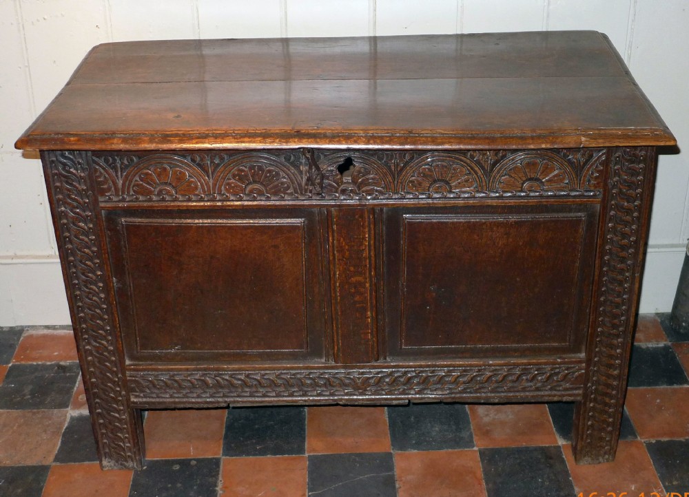 Small 17th Century Carved Oak Coffer c.1650 (1 of 1)