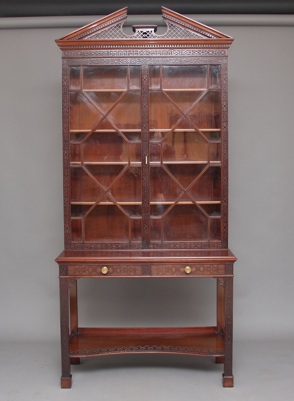 Superb Quality Early 20th Century Cabinet by Edwards & Roberts (1 of 14)