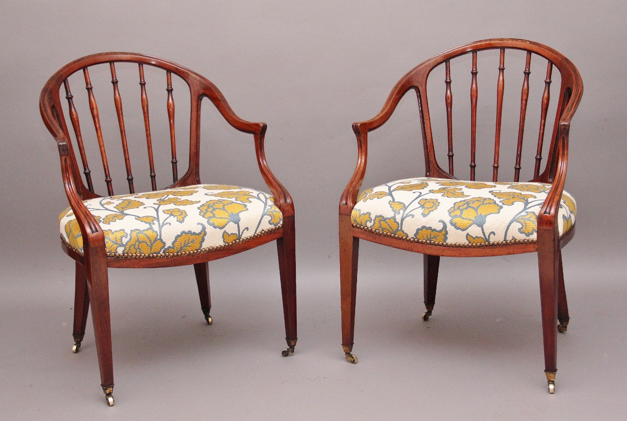 Pair of Hepplewhite Armchairs (c.1790) (1 of 1)