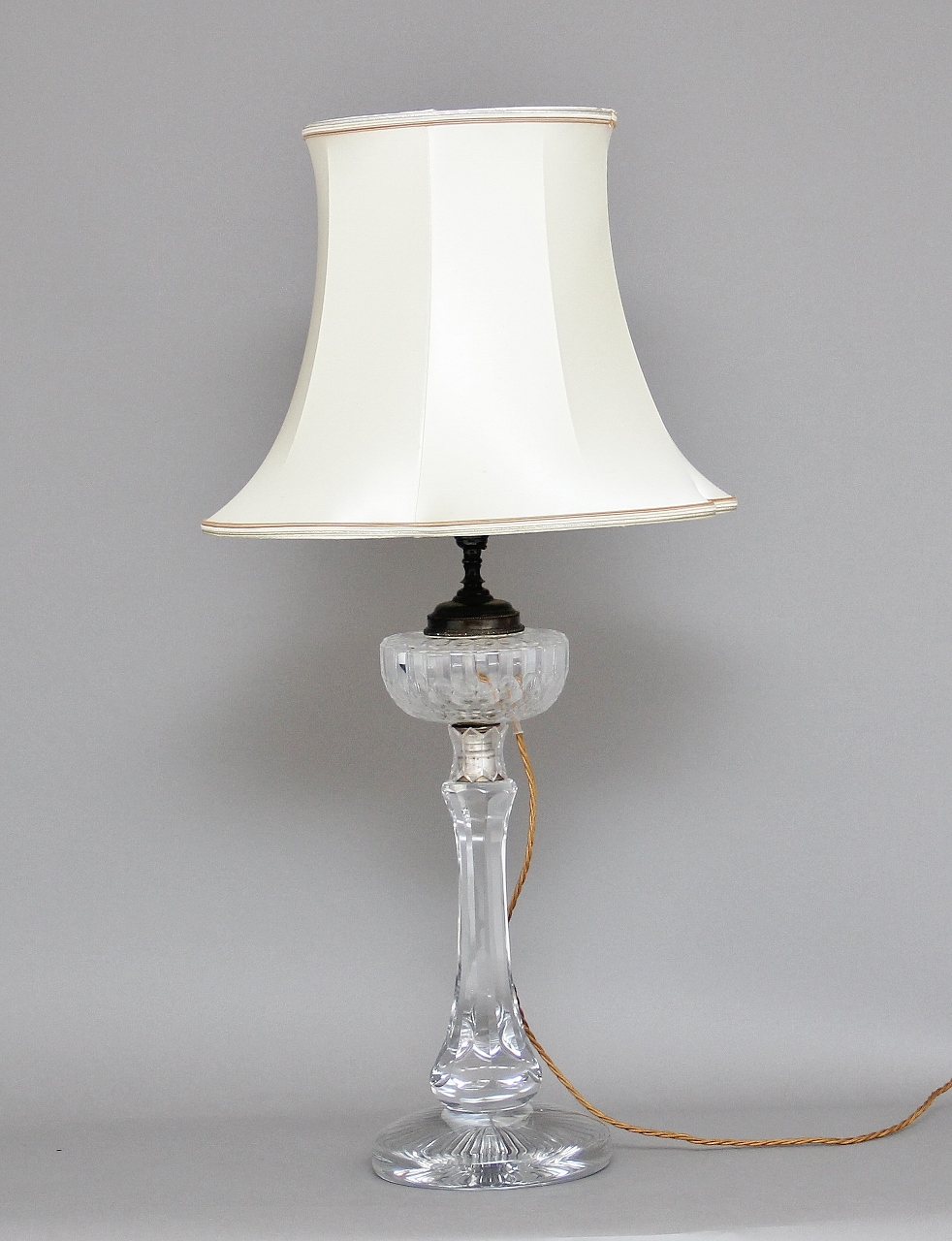 Early 20th Century Crystal Glass Table Lamp c.1920 (1 of 1) Early 20th Century Crystal Glass Table Lamp c.1920 (1 of 1)