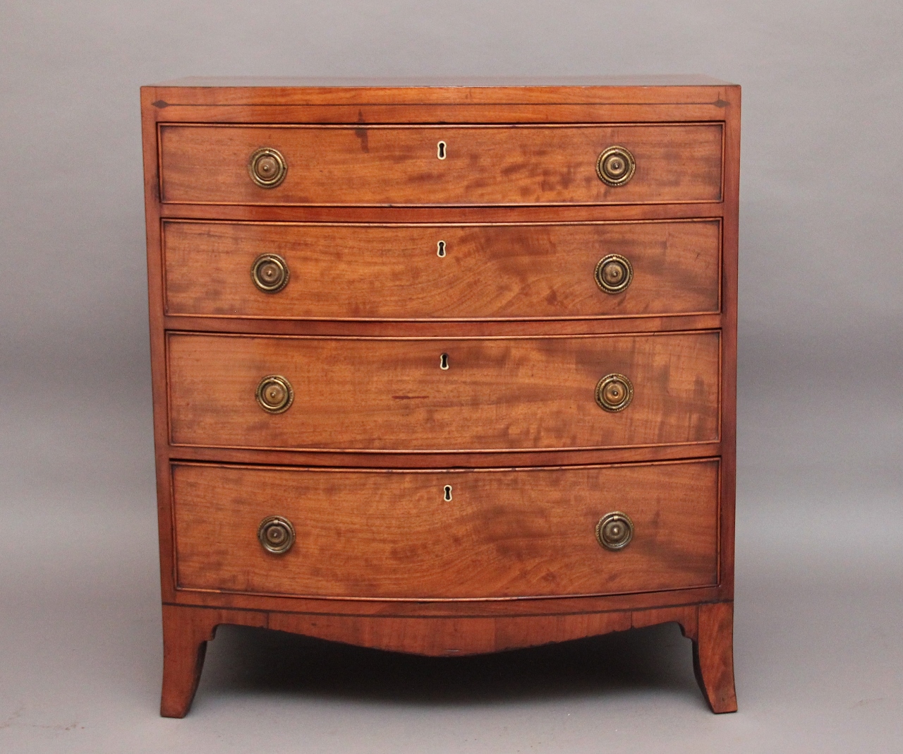 Bowfront Chest of Drawers (c.1800) (1 of 1)