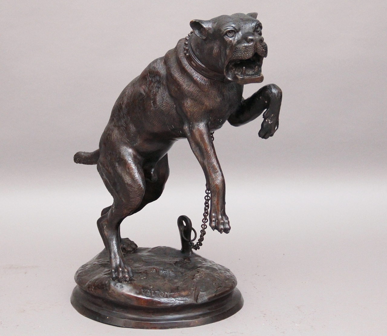 Bronze Dog (1 of 1)