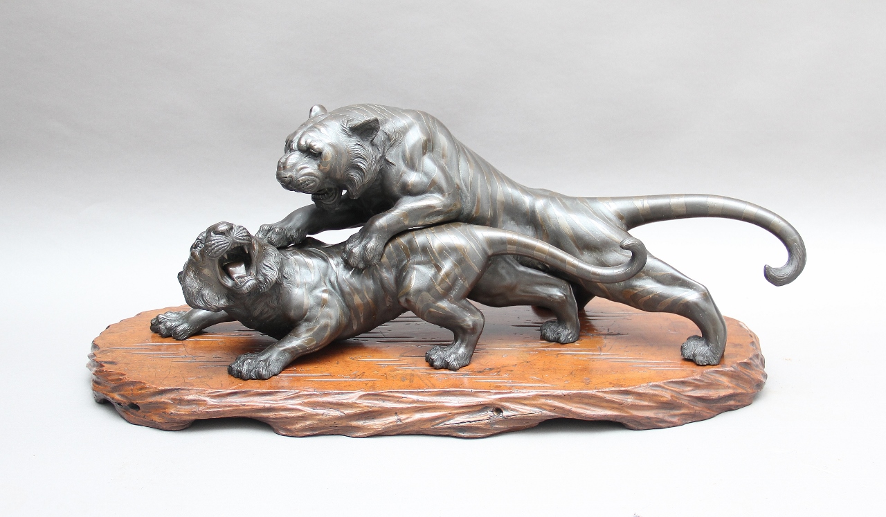 Large Japanese bronze of two tigers (1 of 1)