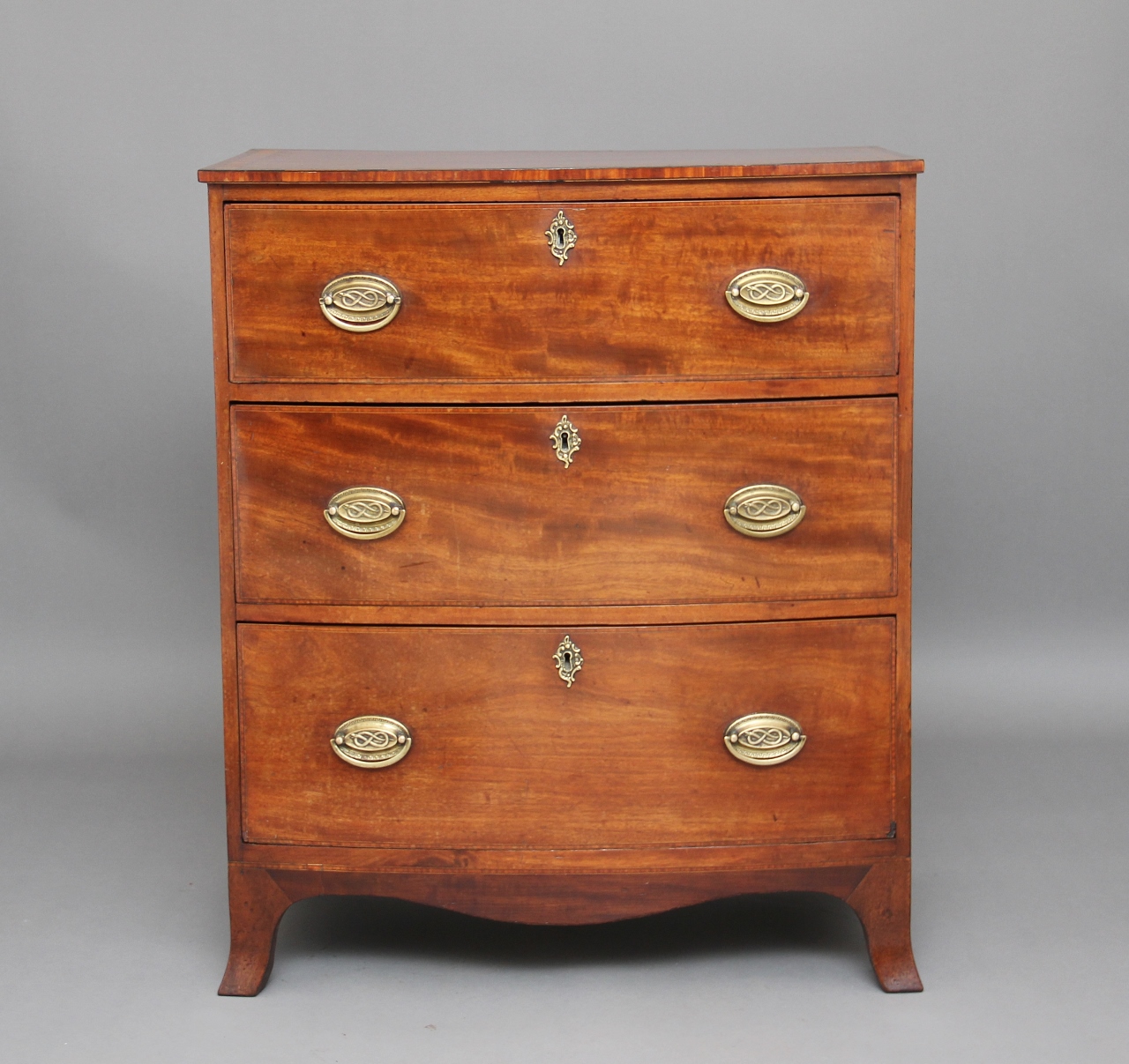 19th Century Mahogany Bowfront Chest (1 of 1) 19th Century Mahogany Bowfront Chest (1 of 1)