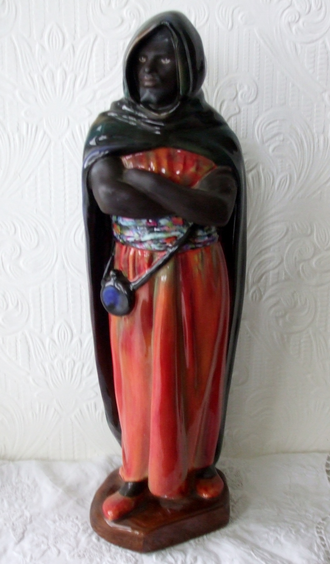 Vintage Royal Doulton English Bone China Character Figure "The Moor" ~ HN 1657 (1 of 1)