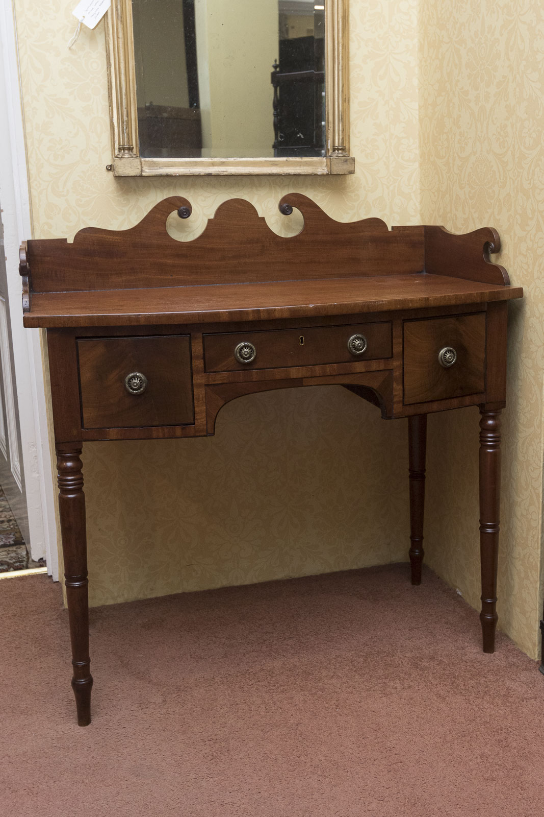 Elegant George III Bow Front Side Table with 3 Drawers (1 of 3) Elegant George III Bow Front Side Table with 3 Drawers (1 of 3)