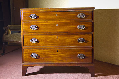 Mahogany Dressing Chest c.1820 (1 of 1)