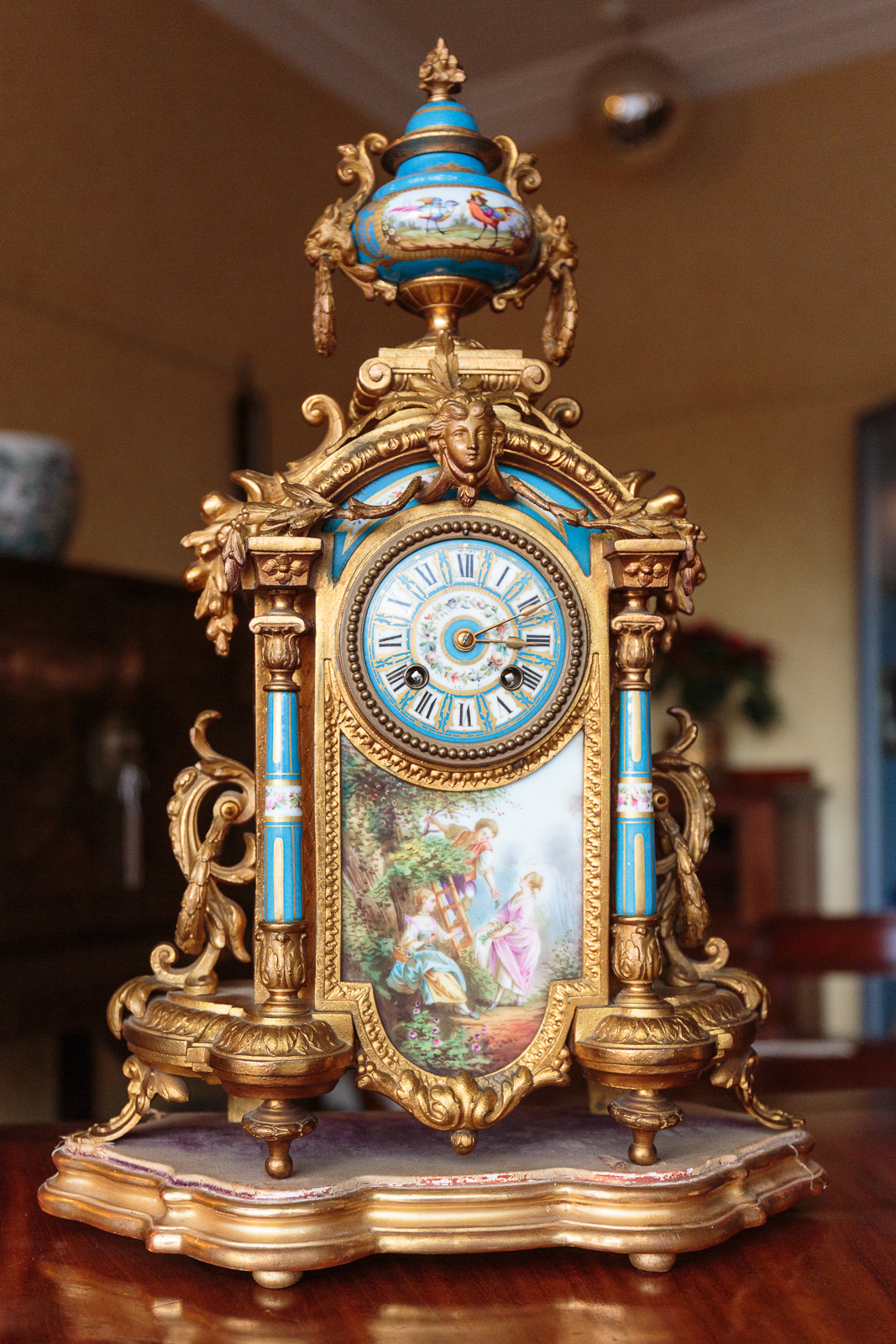 French Clock c.1870 215 / LA87231