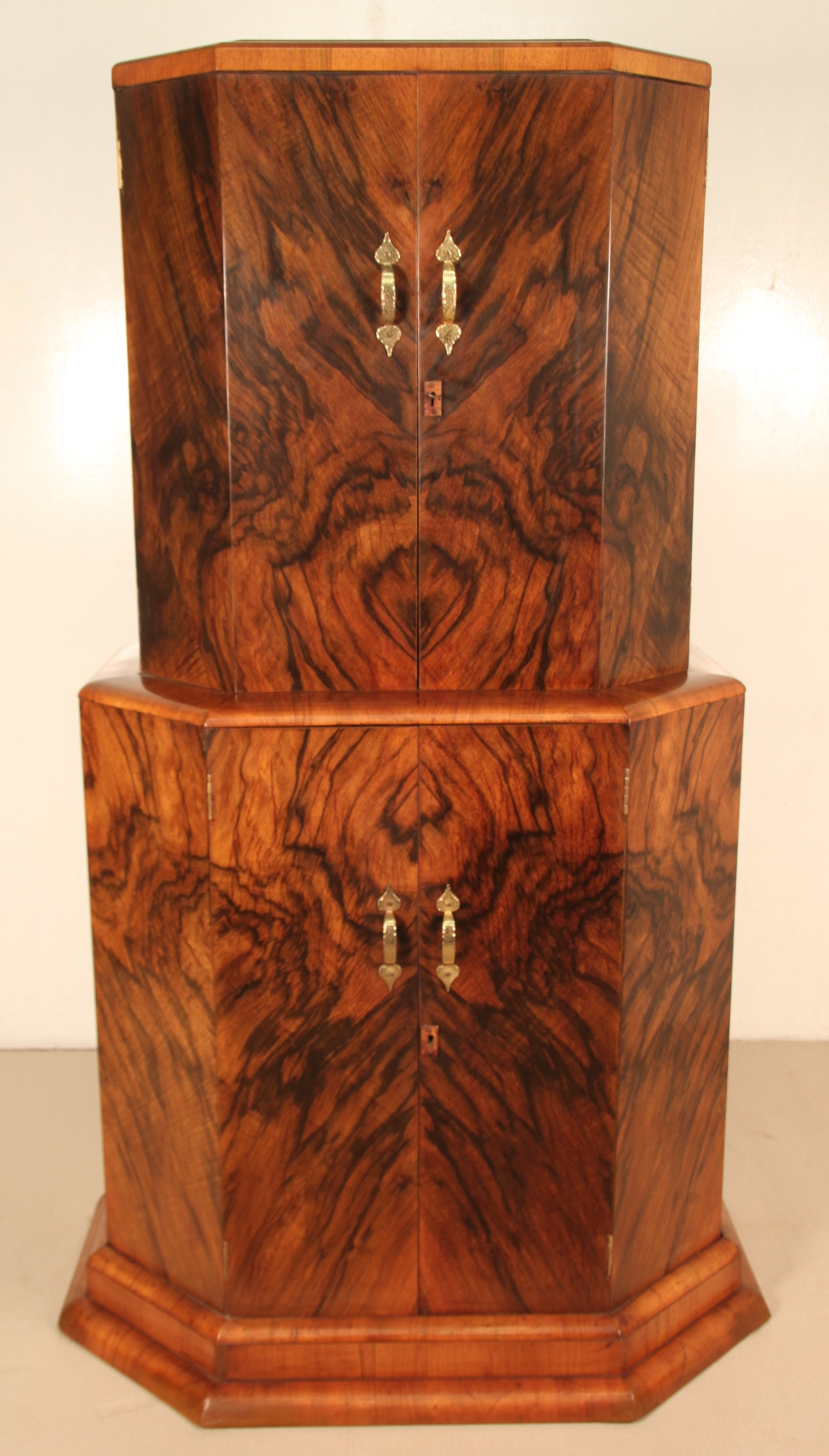 Burr Walnut Art Deco Cocktail Cabinet c.1925 (1 of 1)