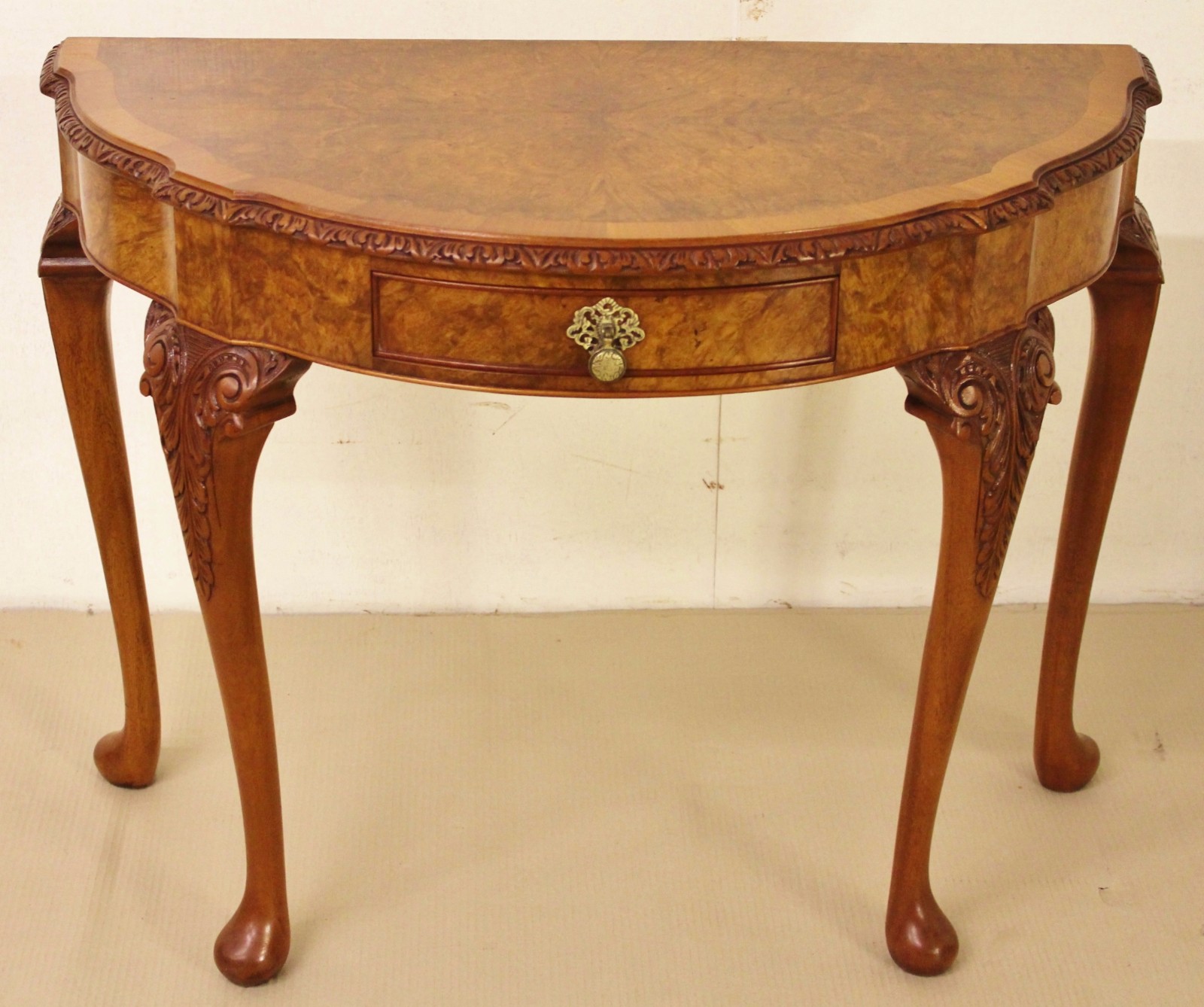 Burr Walnut Console Table c.1910 (1 of 1) Burr Walnut Console Table c.1910 (1 of 1)