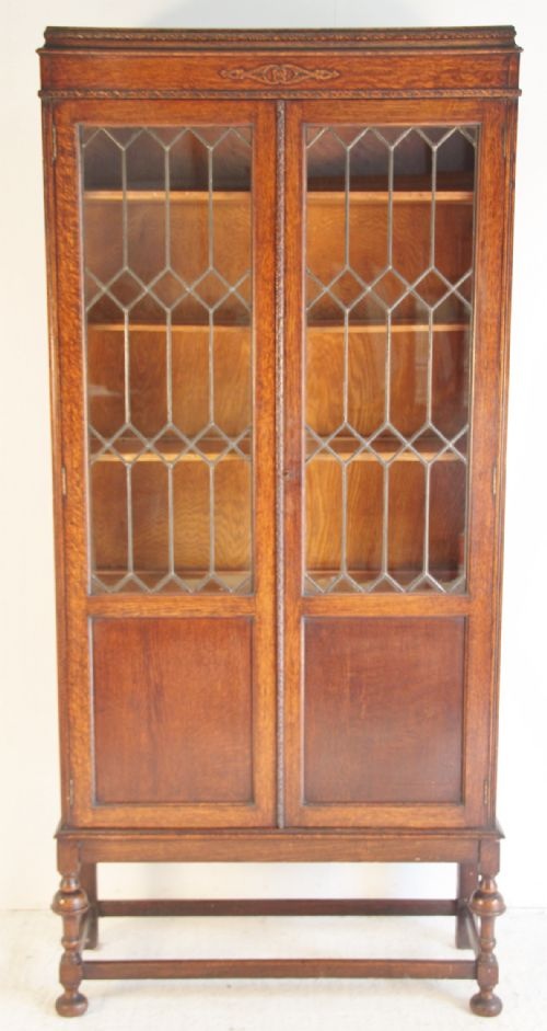 Oak Bookcase with Leaded Light Glass c.1910 (1 of 1)