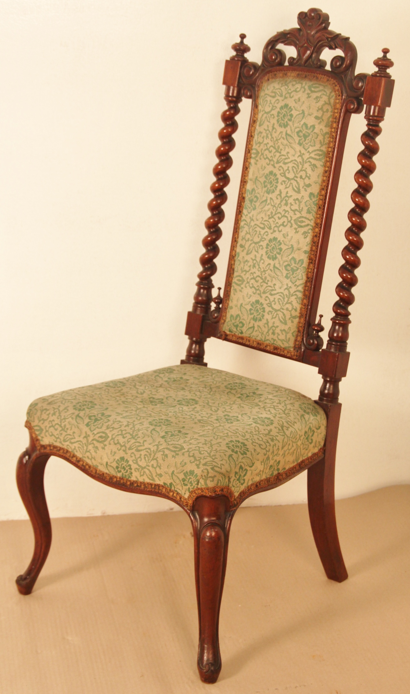 Victorian Walnut Upholstered Barley Twist Chair (1 of 1) Victorian Walnut Upholstered Barley Twist Chair (1 of 1)