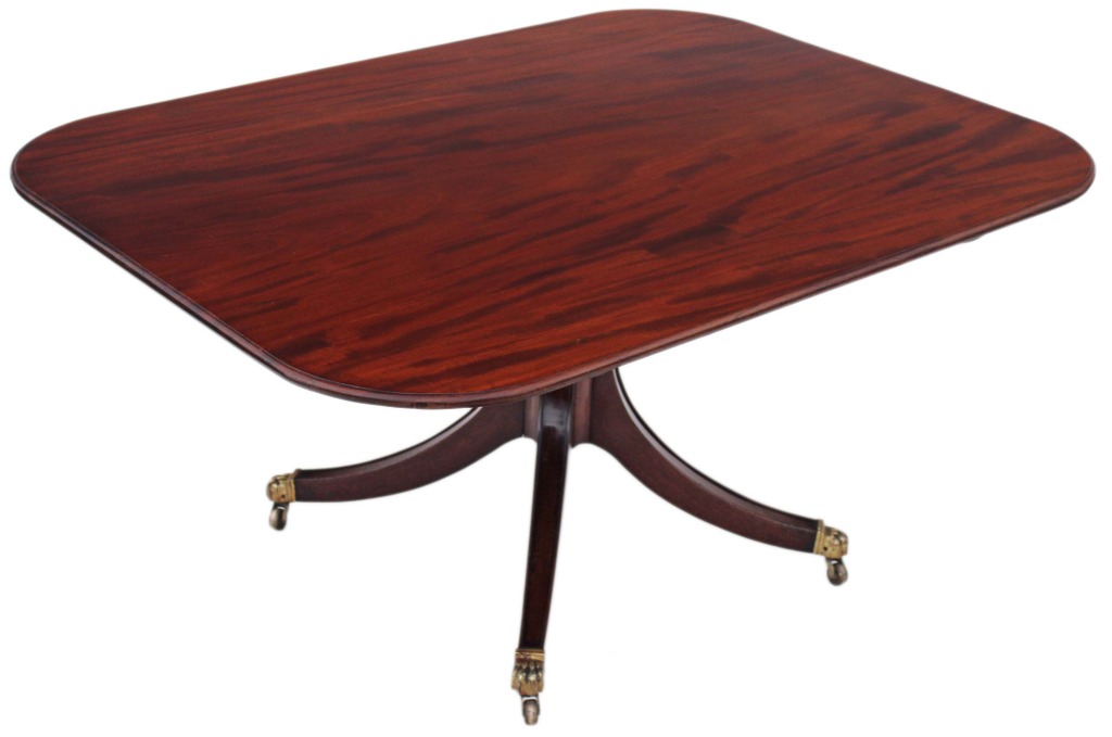 Antique large Victorian mahogany 19th C tilt top loo breakfast table (1 of 1) Antique large Victorian mahogany 19th C tilt top loo breakfast table (1 of 1)
