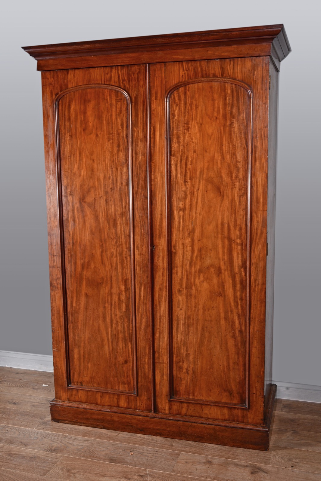 Victorian Mahogany Two Door Double Wardrobe (1 of 1) Victorian Mahogany Two Door Double Wardrobe (1 of 1)