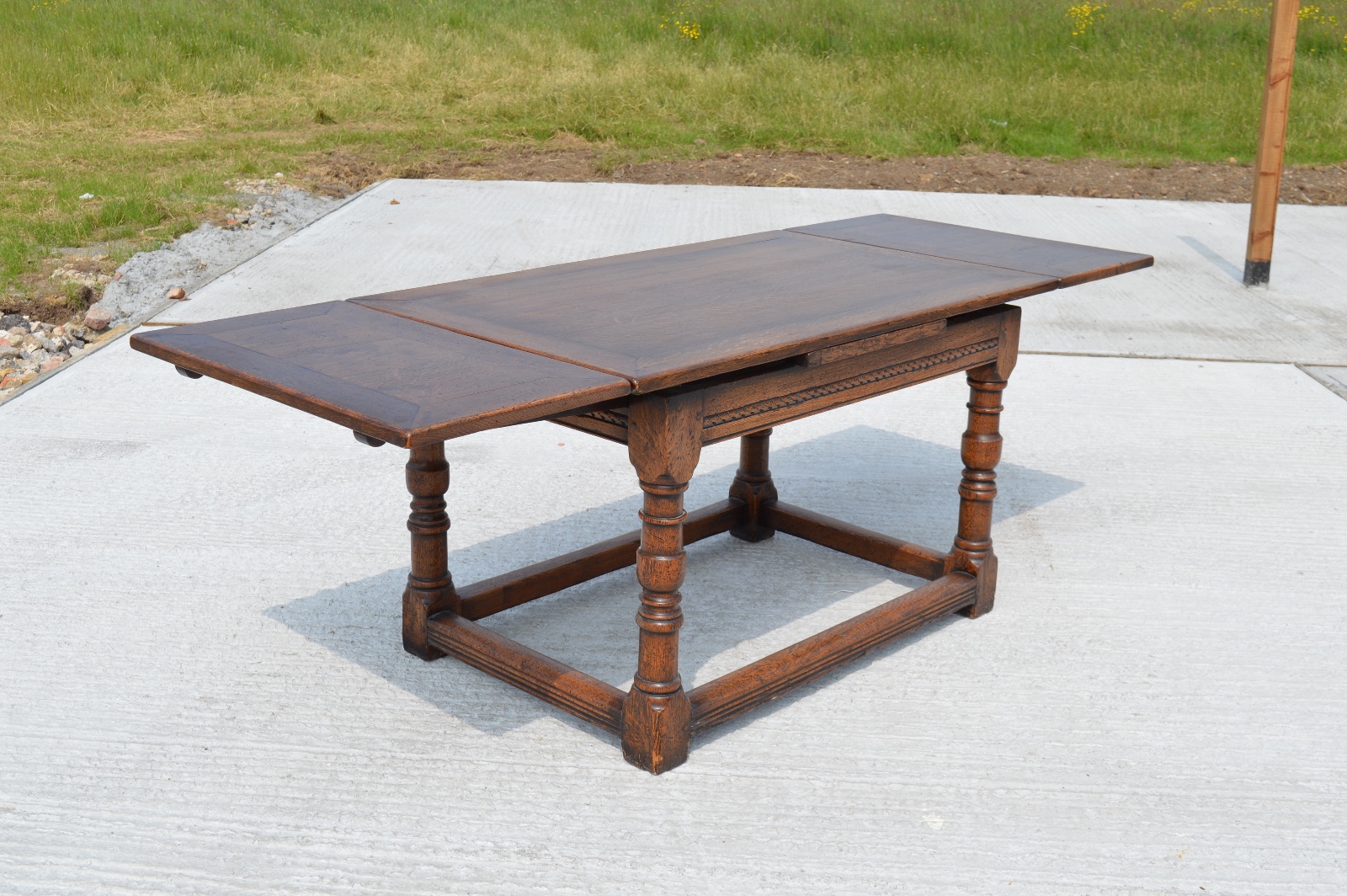 Oak Extending Farmhouse Refectory Draw Leaf Table Ipswich Oak c.1910 (1 of 1) Oak Extending Farmhouse Refectory Draw Leaf Table Ipswich Oak c.1910 (1 of 1)