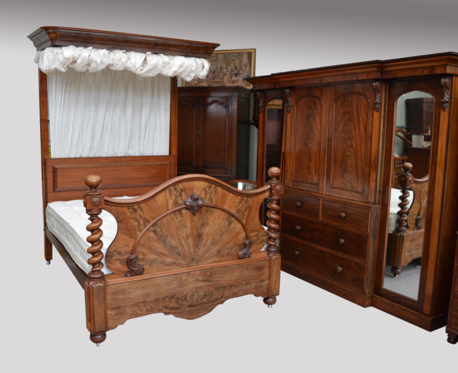 Victorian 5ft King Size Half Tester Bed (1 of 1) Victorian 5ft King Size Half Tester Bed (1 of 1)