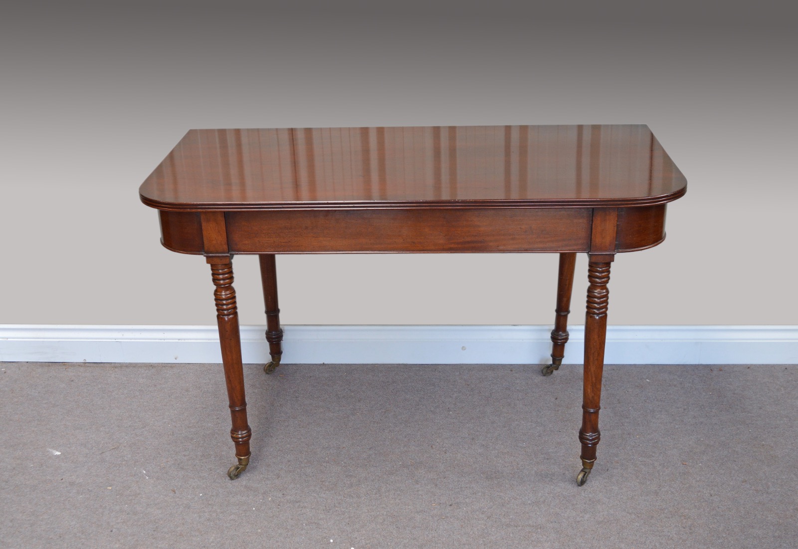 Georgian Mahogany Hall Table (1 of 1) Georgian Mahogany Hall Table (1 of 1)