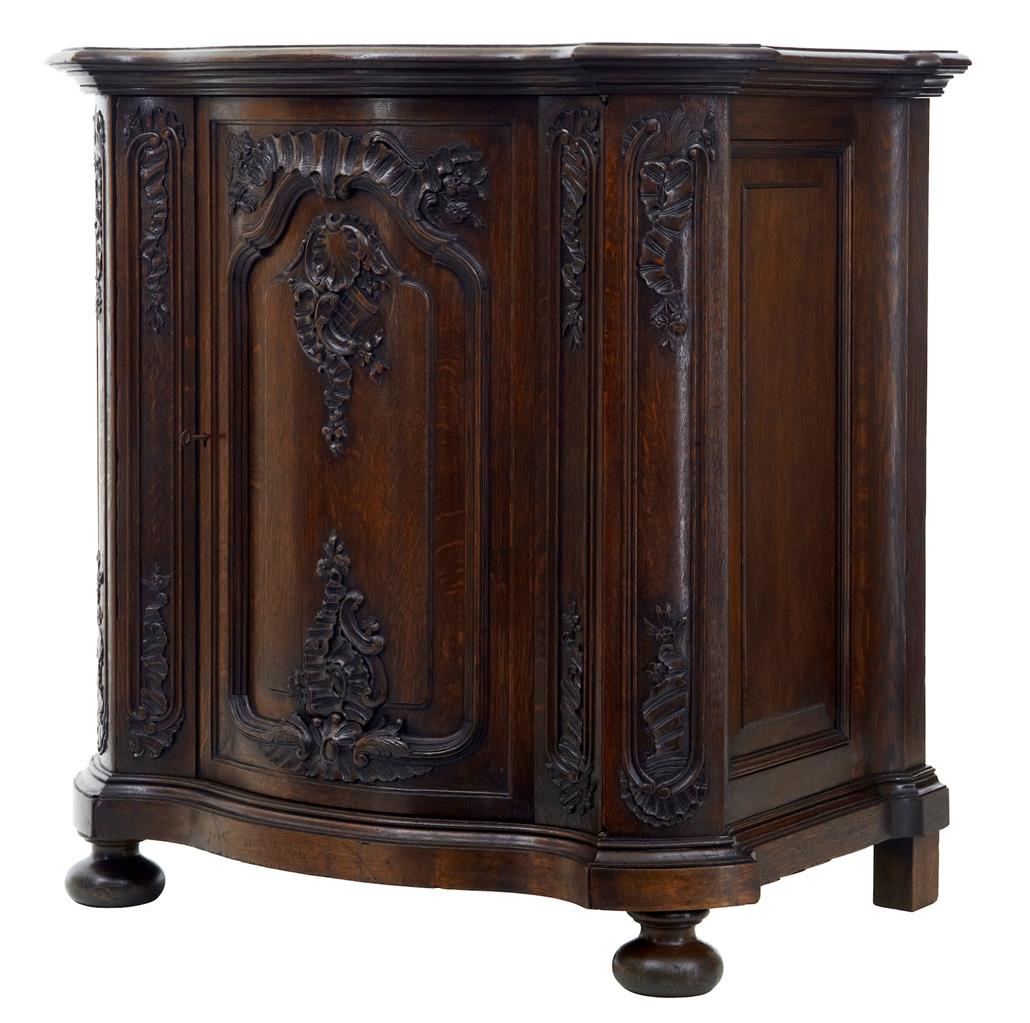 19th Century French Serpentine Carved Oak Cupboard (1 of 1) 19th Century French Serpentine Carved Oak Cupboard (1 of 1)