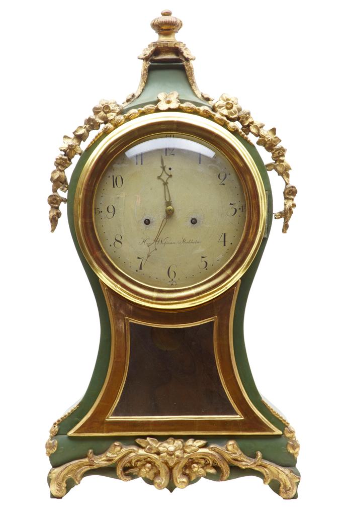 18th Century Swedish Gilt & Painted Mantle Clock (1 of 7) 18th Century Swedish Gilt & Painted Mantle Clock (1 of 7)