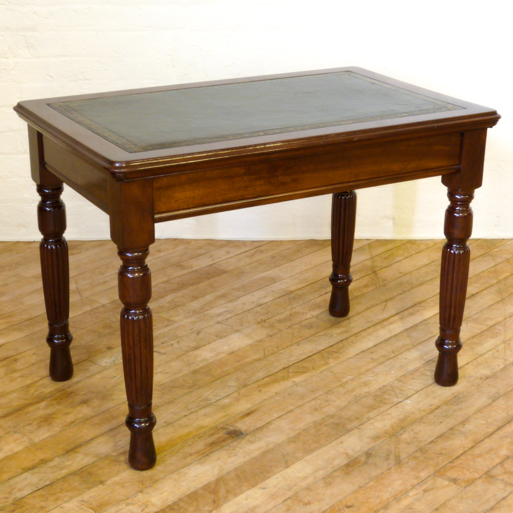 Small Victorian Mahogany Library Table c.1880 A344 / LA15807