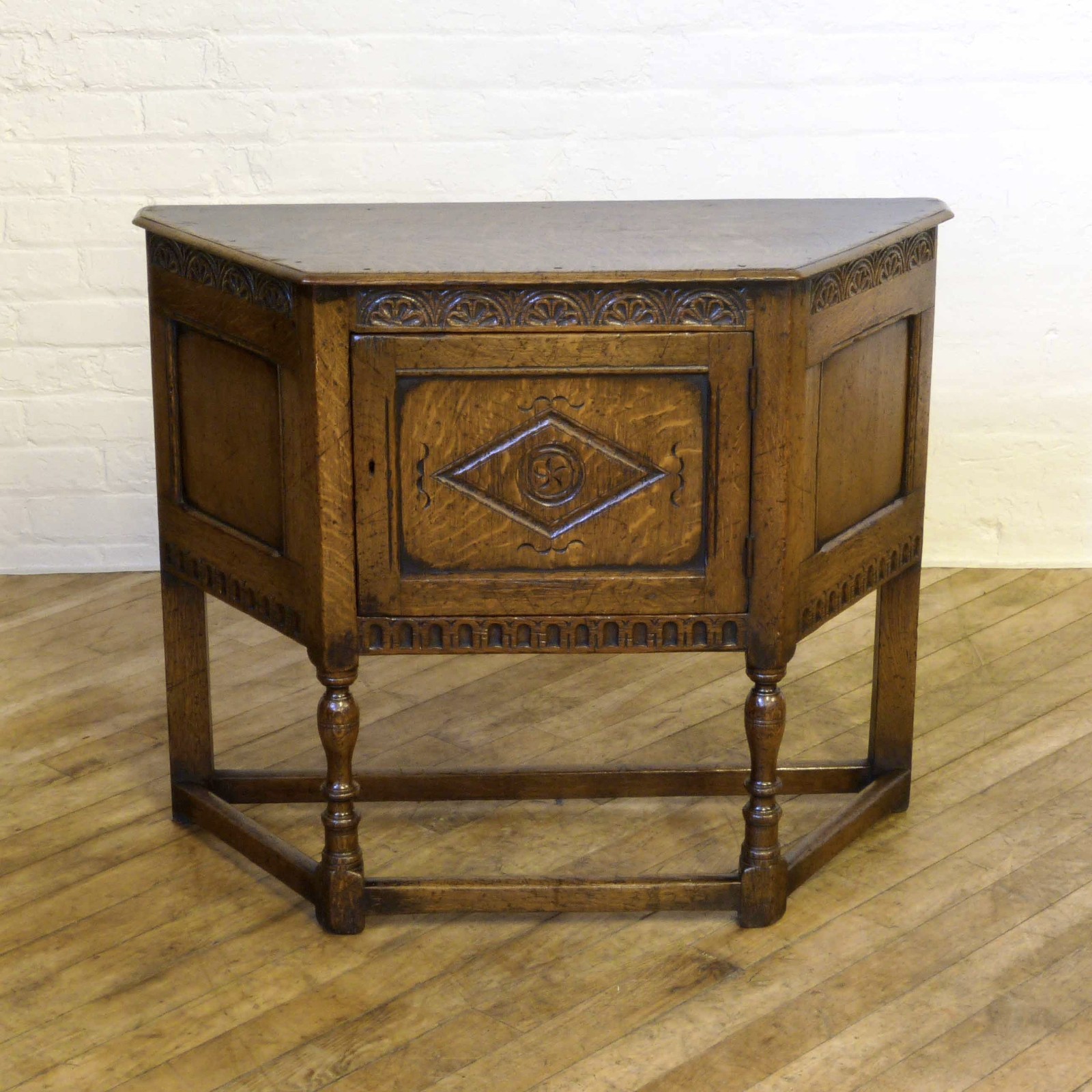 Victorian Oak Credenza Table A585 / LA39920